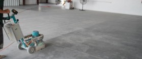 Polishing concrete floor