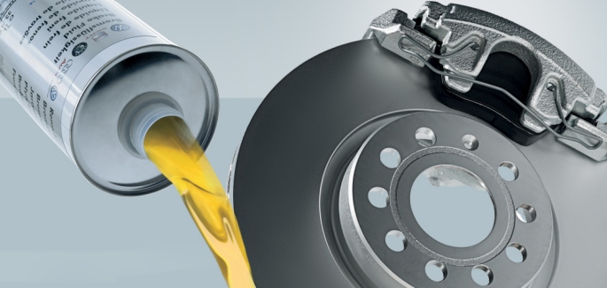 How to Replace Brake Fluid in Car