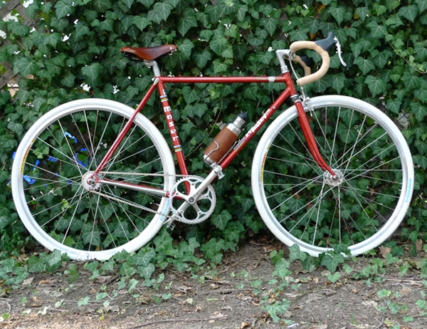 Fixed-Gear Road Bike