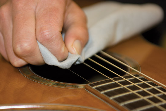 Cleaning your guitar