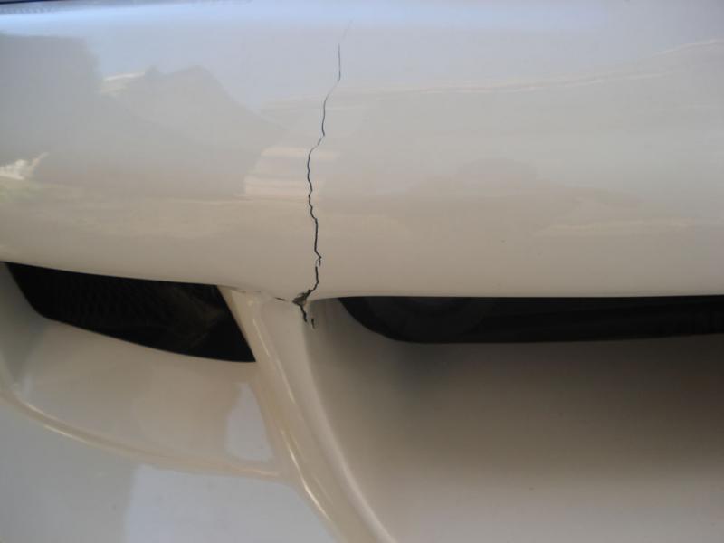 How to Fix a Cracked Fibreglass Bumper