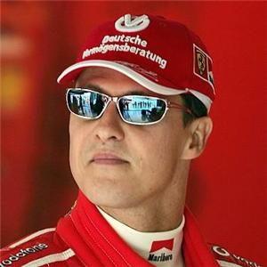 Michael Schumacher posing