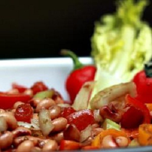 How to Make Cold Black Eyed Pea Salad