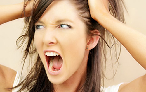 Dandruff and Itchy Scalp Naturally