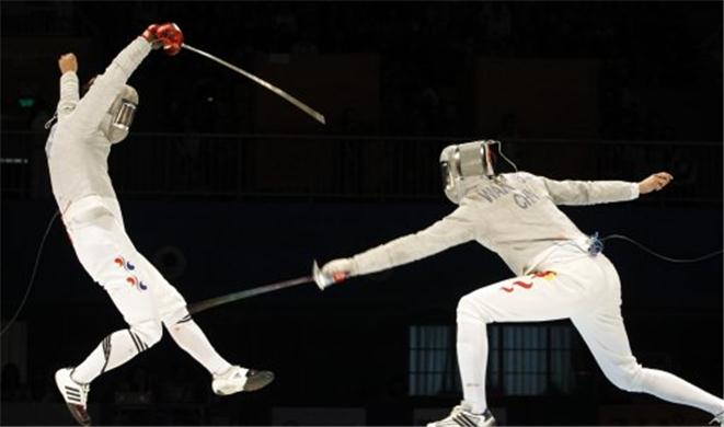 Epee fencing