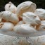 Difference between Meringue and Pavlova