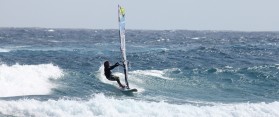 How to Do a Bottom Turn on a Windsurf Board