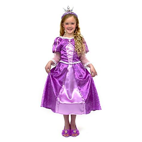 Girl wearing a Rapunzel costume