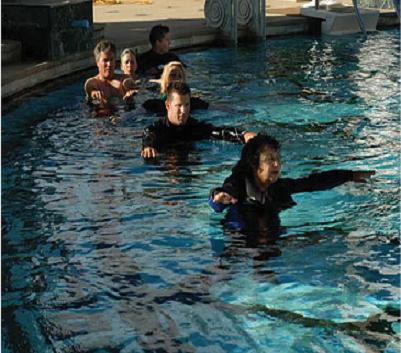 Tai chi neck floats in pool