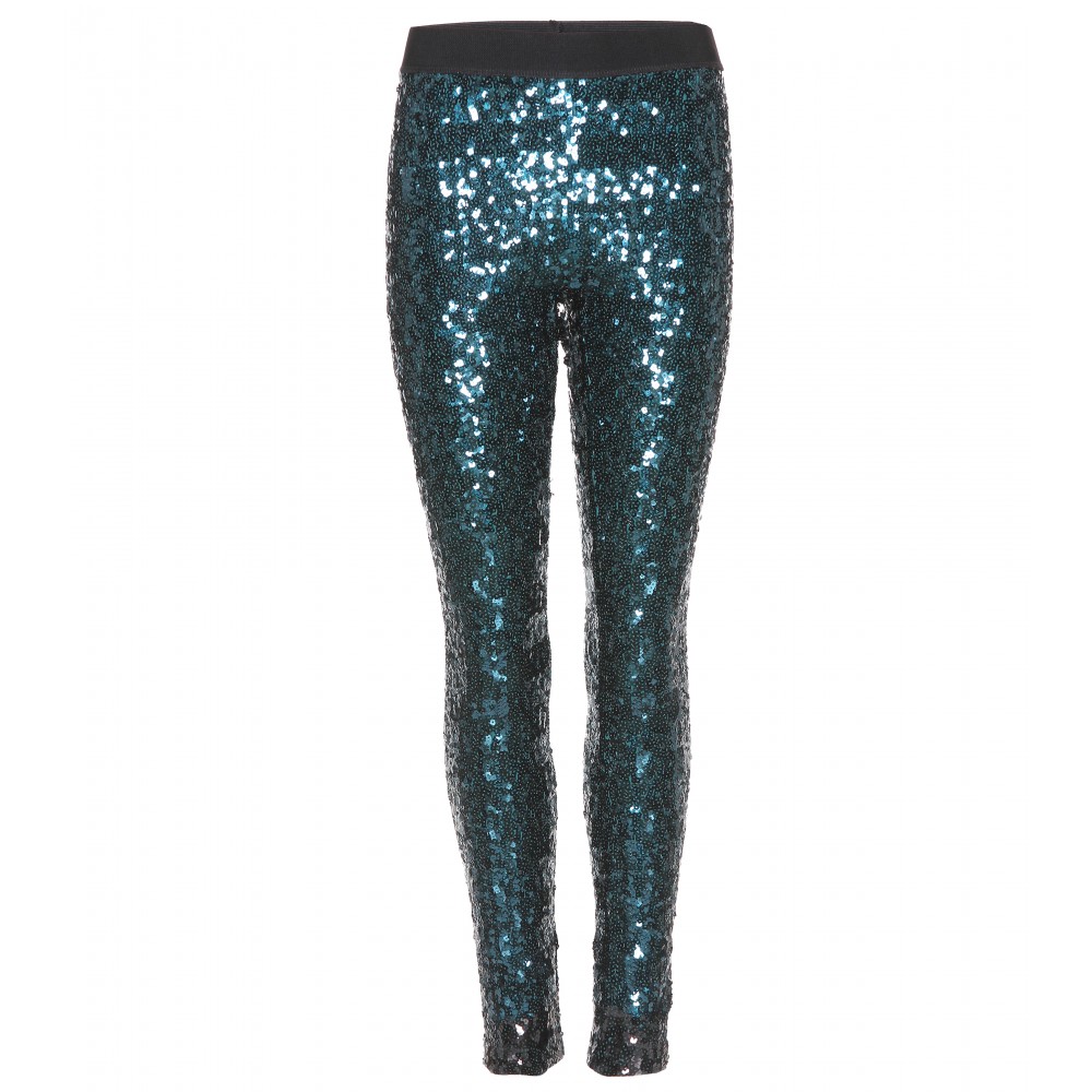 Difference between Leggings and Tights