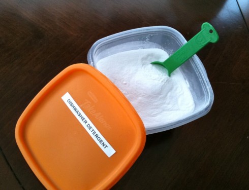 Homemade Dishwashing Detergent