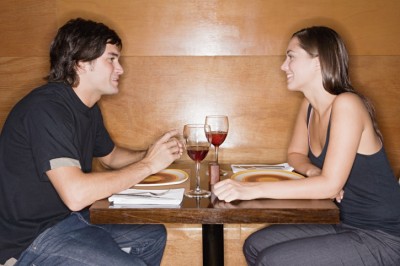 How to Choose a Restaurant for a First Date