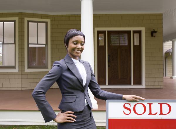 How to Make Lots of Money as a Real Estate Agent